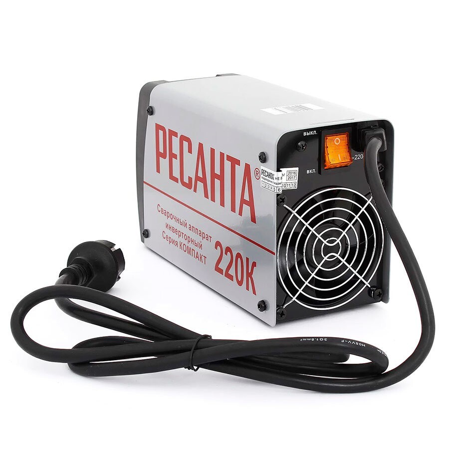 Сварочный аппарат инверторный САИ220К(компакт) Ресанта во Владивостоке