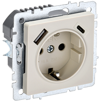 Розетка одинарная с з/к со шторками 16А с USB A+C 18Вт BRITE IEK бежевая во Владивостоке